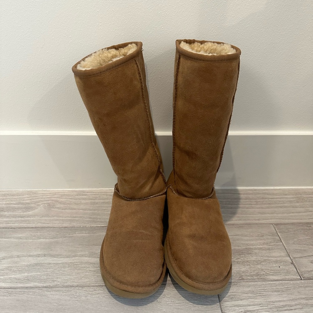Women’s tall Ugg boots